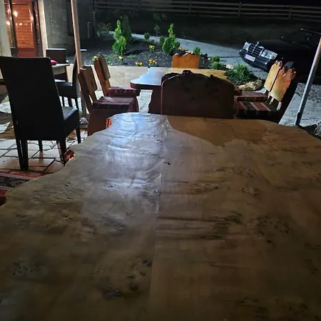 Etno Selo Raj Na Uvcu Lodge Sjenica