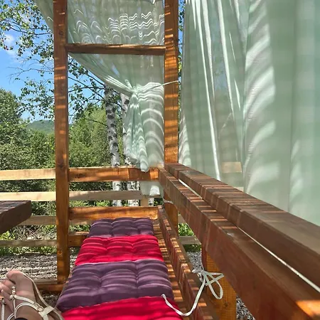 Etno Selo Raj Na Uvcu Lodge