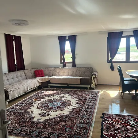Etno Selo Raj Na Uvcu Lodge *
